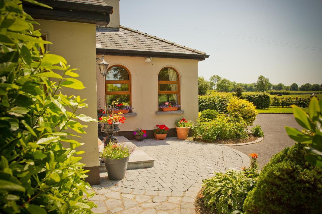 Cahergal Farmhouse B&B Newmarket-on-Fergus Exterior foto