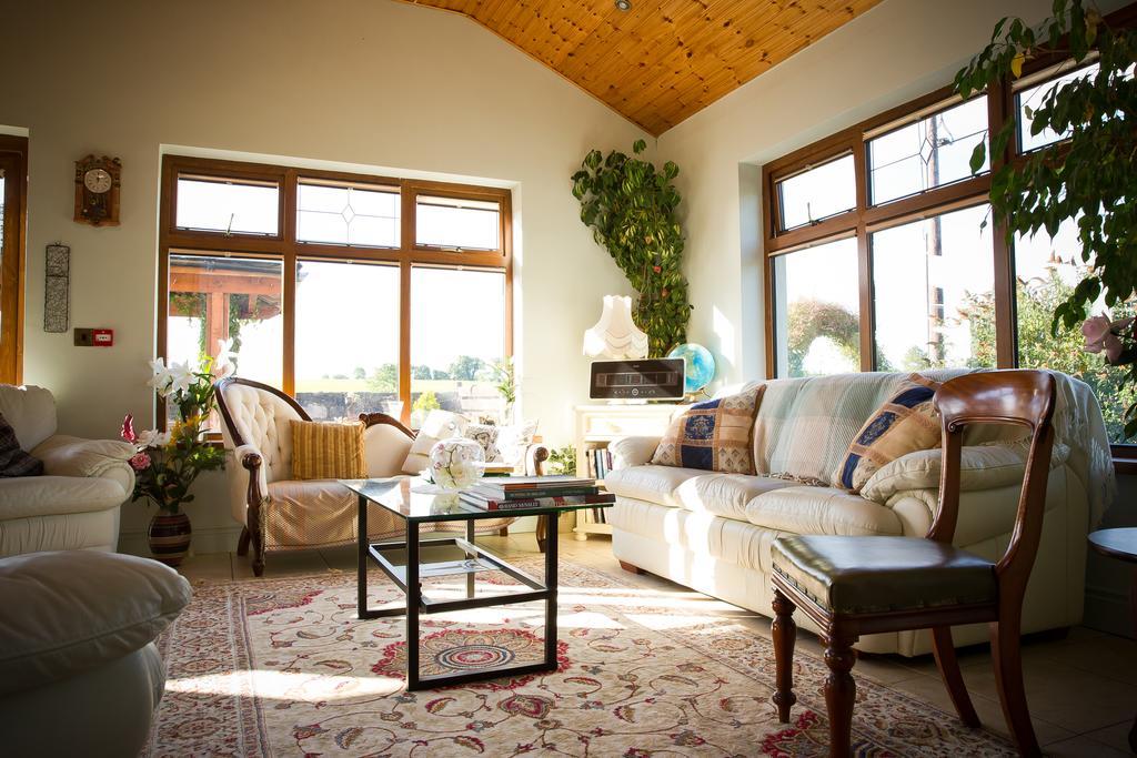 Cahergal Farmhouse B&B Newmarket-on-Fergus Exterior foto